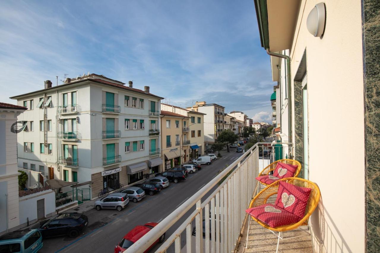 Foscolo Apartment Viareggio Exterior photo